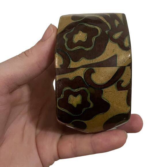 Chunky Resin Bangle Bracelet Brown Tan Abstract Floral Design Boho Retro Jewelry - Picture 3 of 8